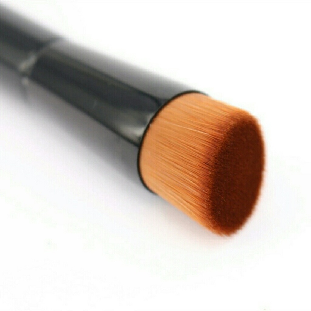 Foundation Brush