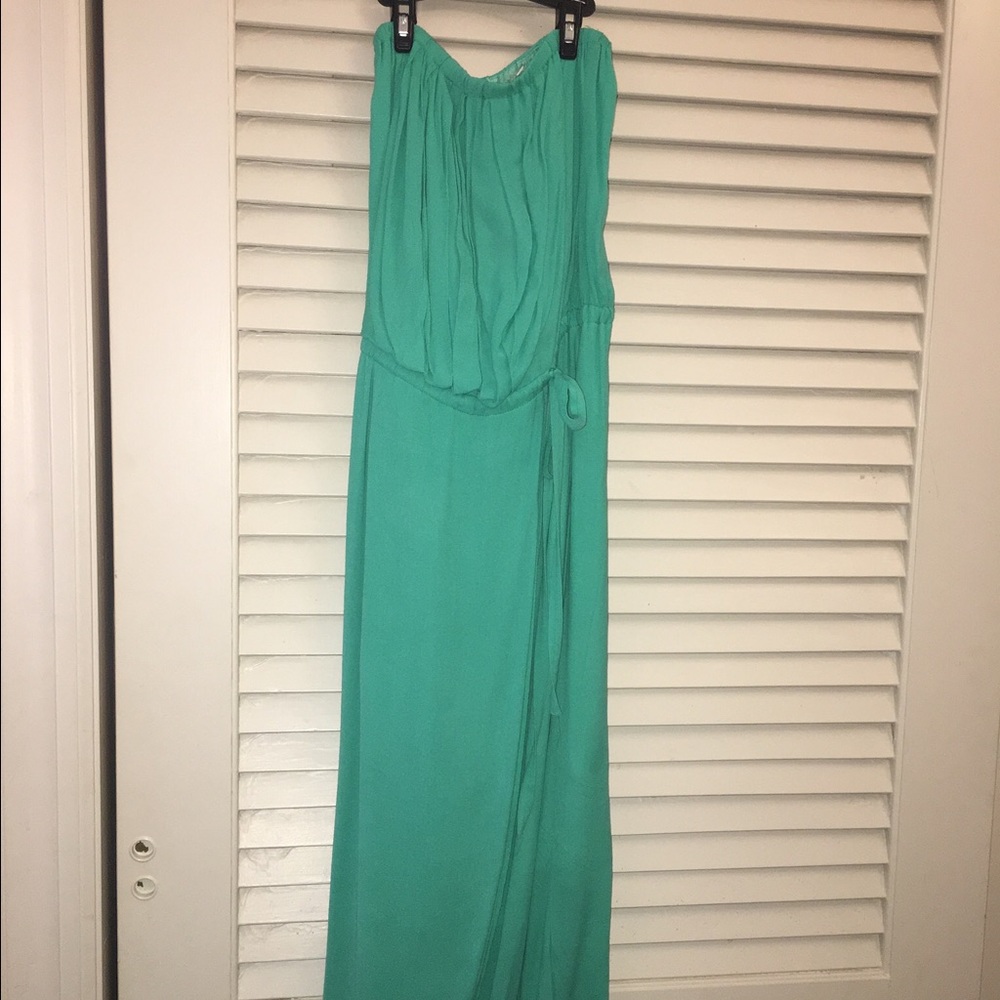 Midi strapless dress