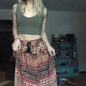 ✨MUST GO✨ Forever 21 Maxi Boho Skirt