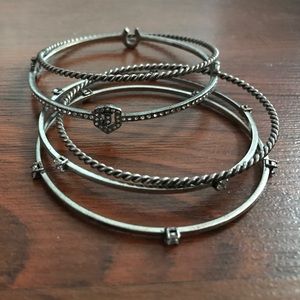 Juicy Couture bangle set