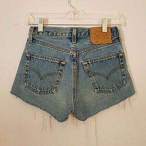 Vintage Levis 501 cutoff high waist shorts 27