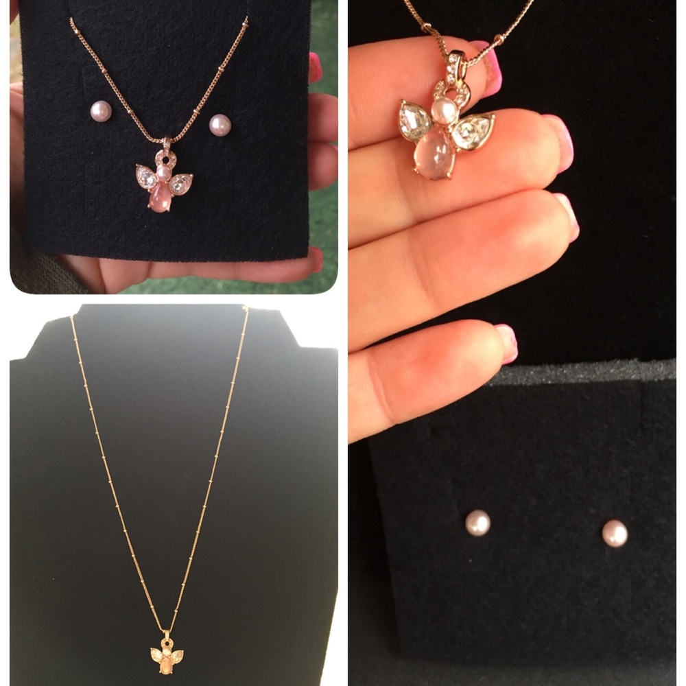 Our Valentine’s Day Sale is now live ! 🎉🎁🛍💞💝