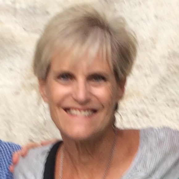 Meet your Posher, Dori - Picture 1 of 1