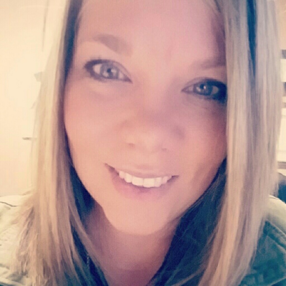 Meet your Posher, Denise