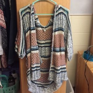 American Eagle Sweater