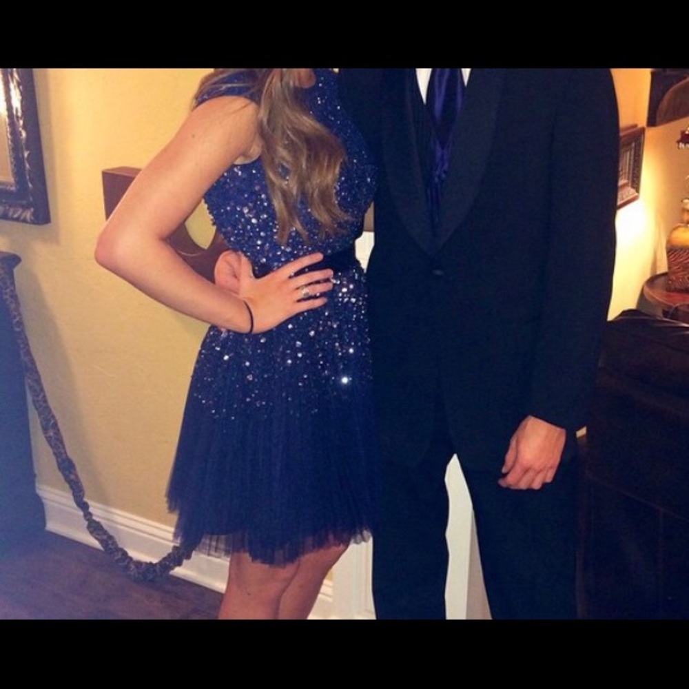 Prom Dress - Picture 4 of 4