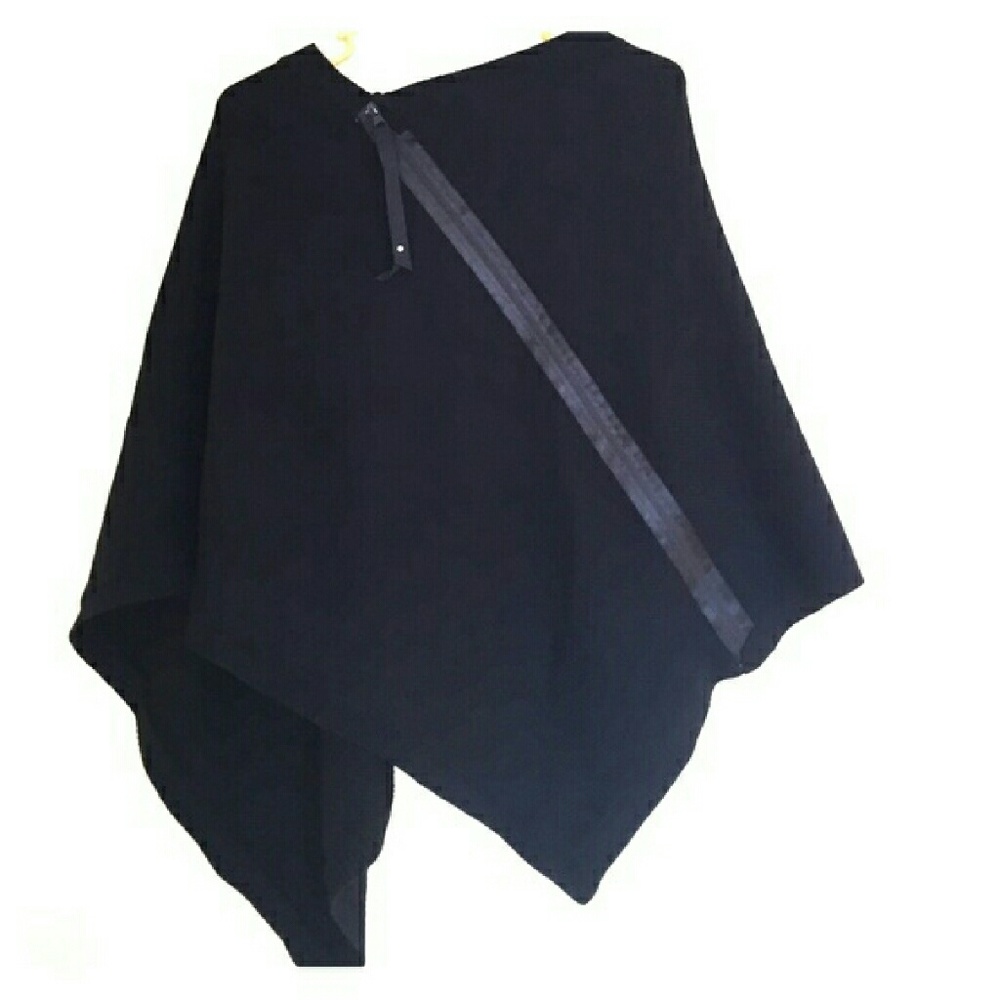 LULULEMON 'On The Go' Scarf Cape Shawl Wrap