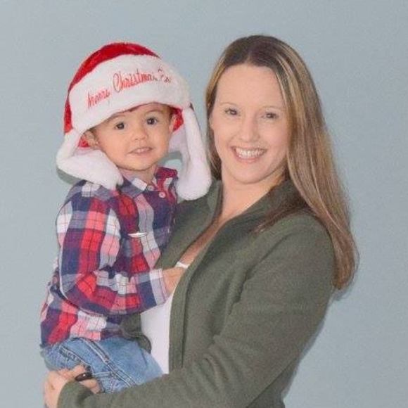 Meet your Posher, Kelley - Picture 1 of 1