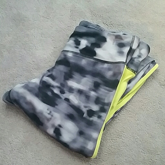 Champion Pants - Champion  { C9 } Duo Dry leggings sz Lg
