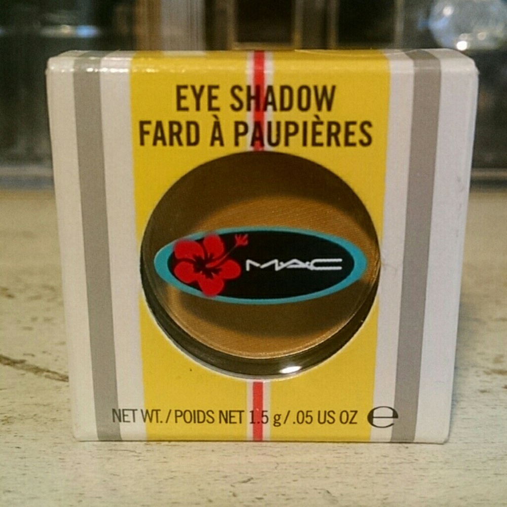 MAC LE "Surf Baby" Eyeshadow