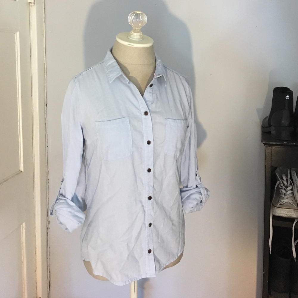 5 for $25 - Collared blue button down