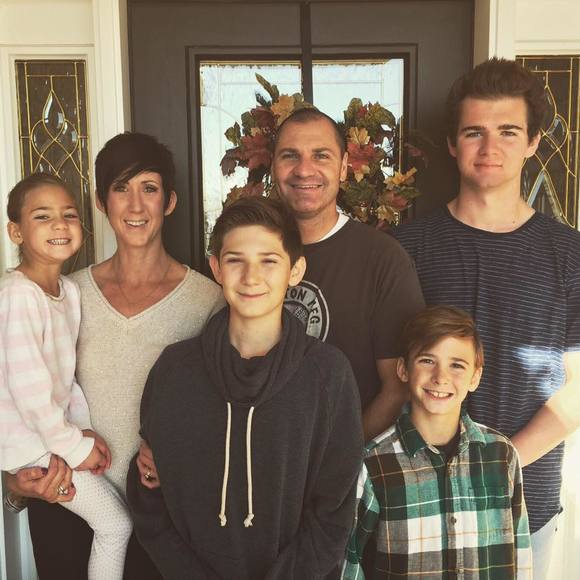 Meet your Posher, Carrie - Picture 1 of 1