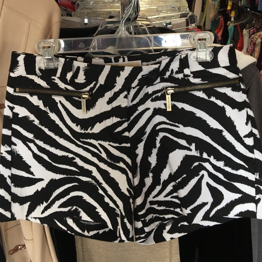 MK Shorts. Excellent condition. Lightly worn.
