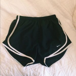 Black Nike shorts