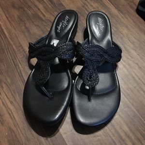 Dressy black sandals
