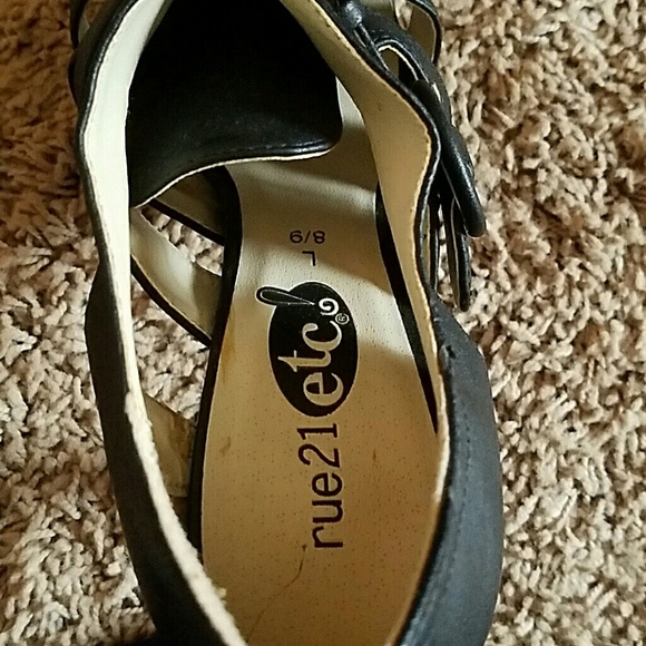 Rue 21 heels - Picture 2 of 3