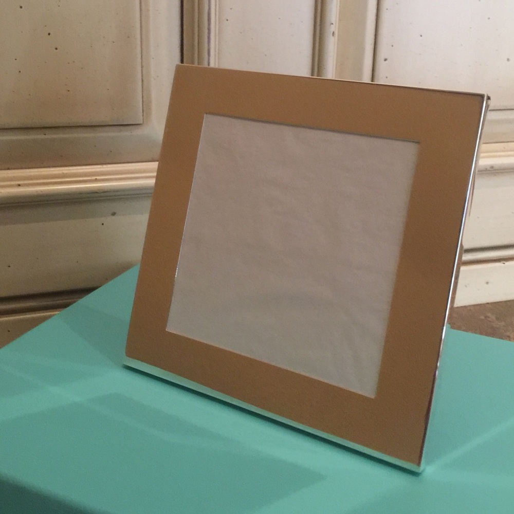 NIB-TIFFANY & CO Sterling Silver-5" Square Frame❤️