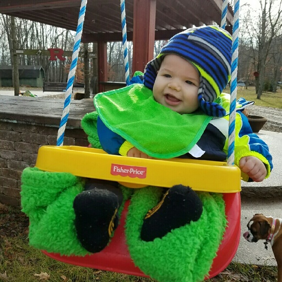 Meet your Posher, H - Picture 1 of 1