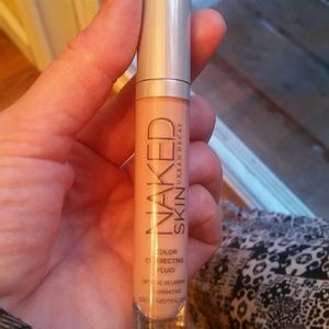 Urban decay naked skin color correcting fluid