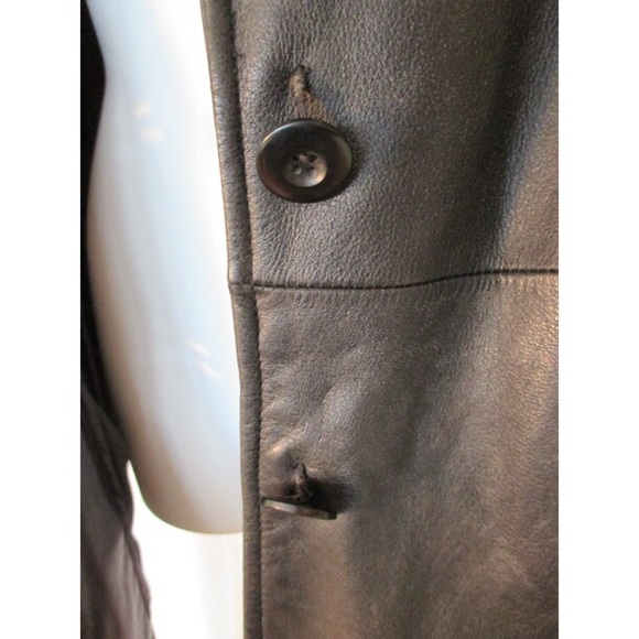 ✨HP✨ Genuine Leather Black Vintage Belted Jacket - Picture 4 of 4