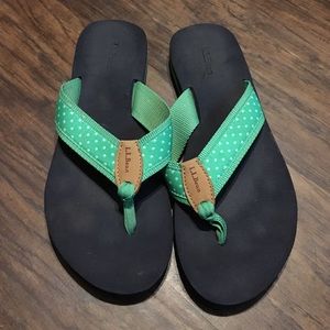 Size 10 L. L. Bean flip flops