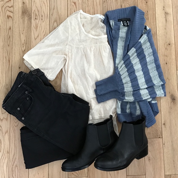 Blue and gray stripped cardigan. - Picture 1 of 4