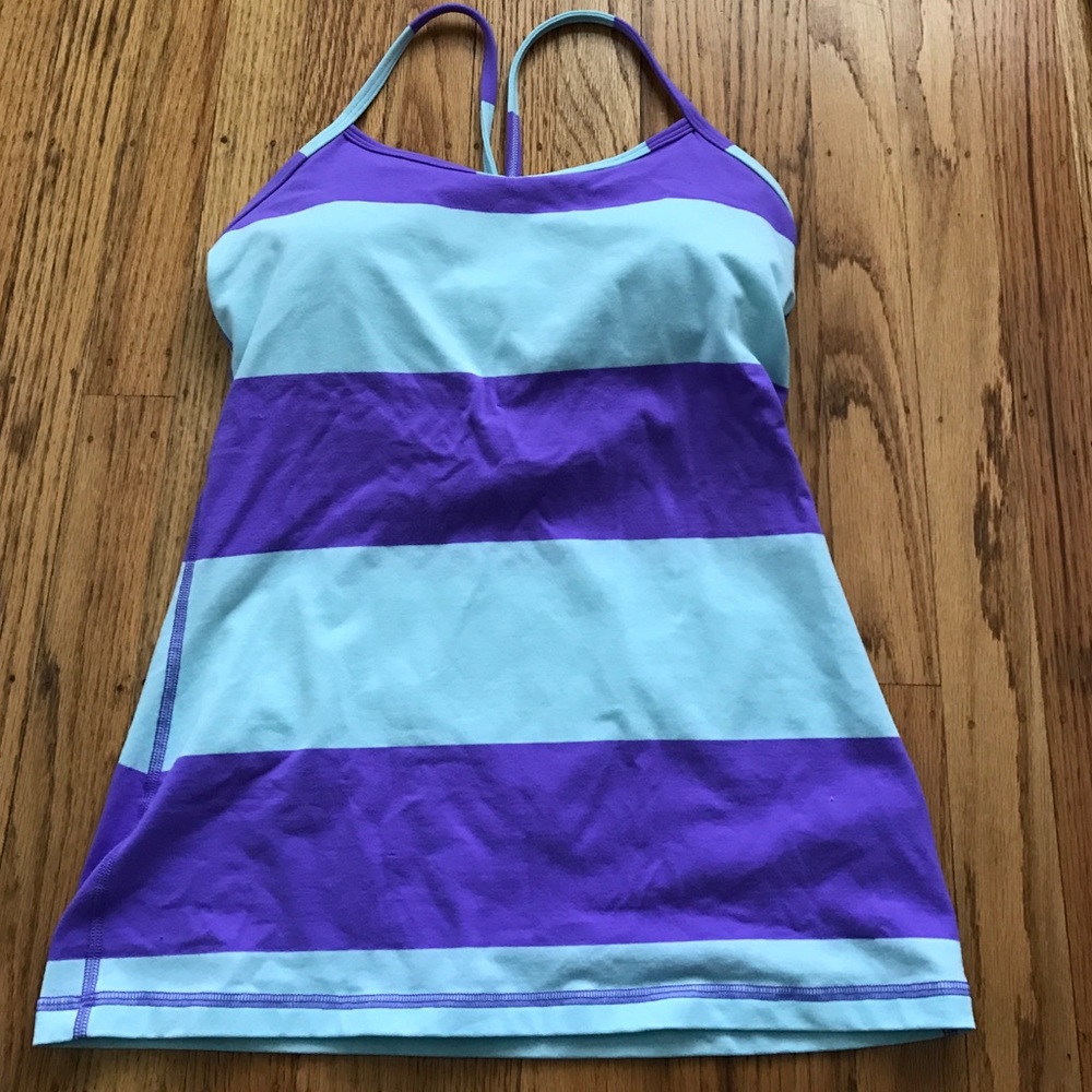 Lululemon top