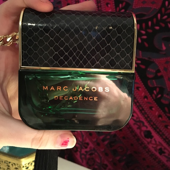 Marc Jacobs decadence perfume - Picture 2 of 4