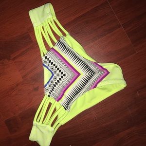 Worn once rip curl bottoms🌊🌊🌊🌊