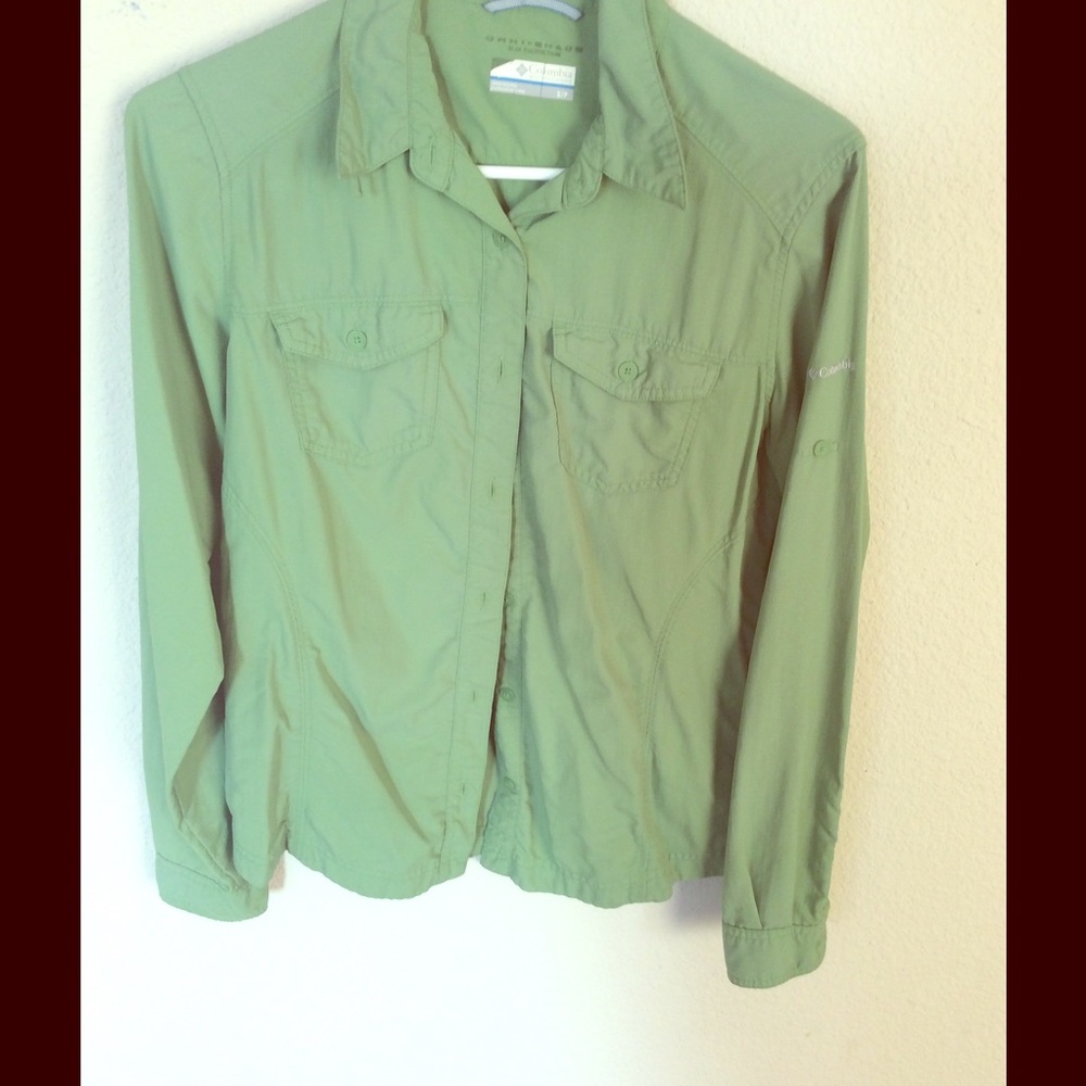 Columbia Omni-shade long sleeved sun shirt