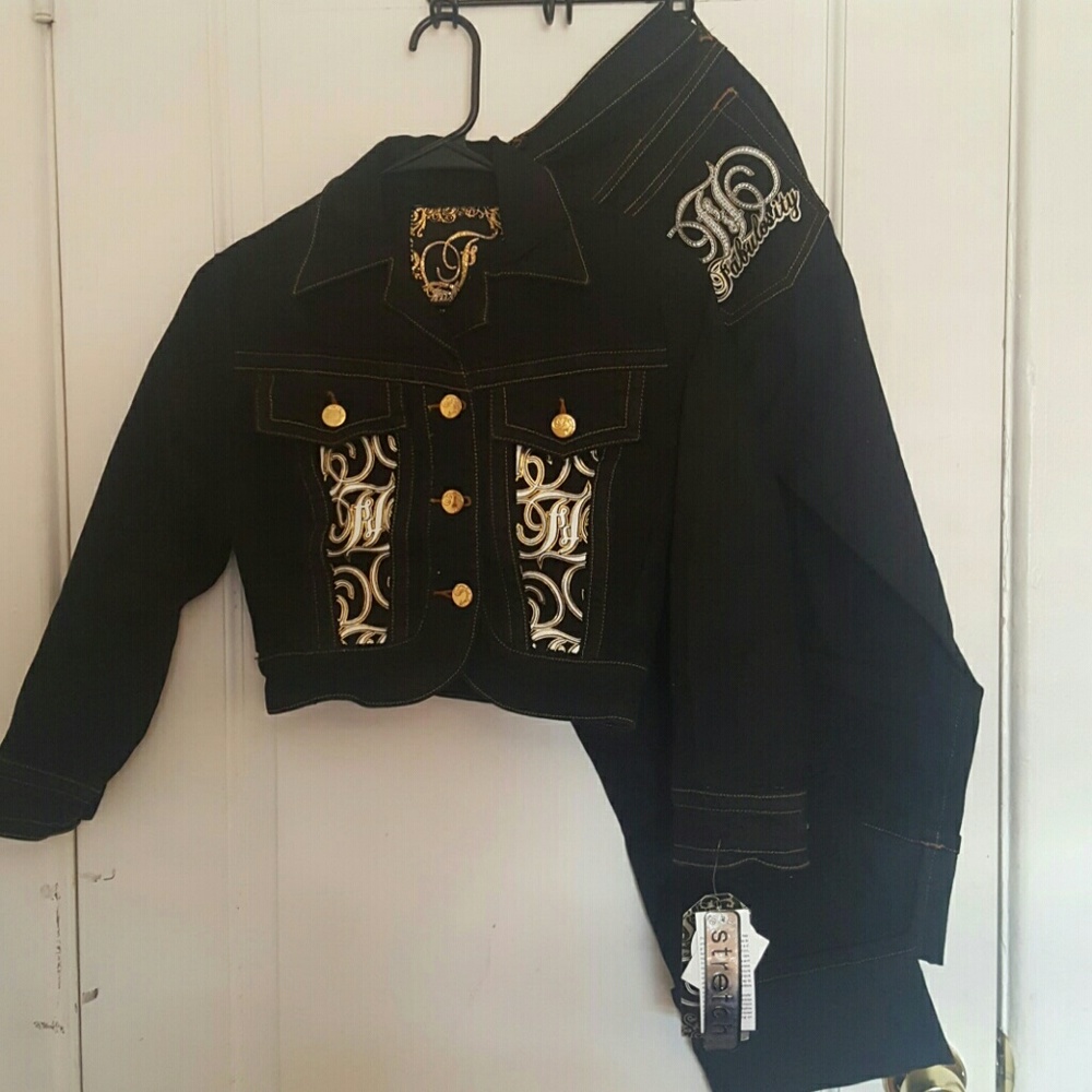 Fabulosity denim jacket and cropped pants