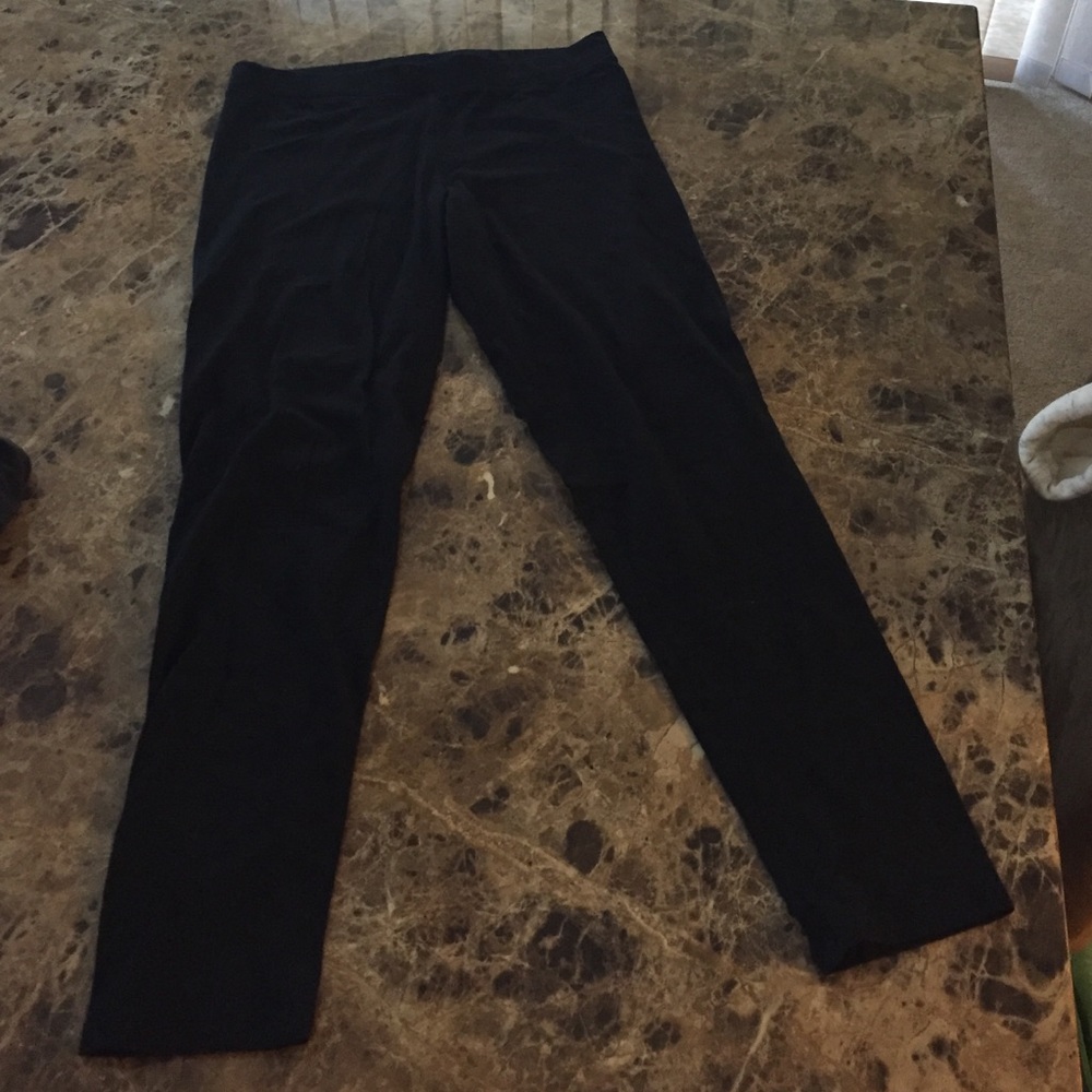 Victoria's Secret pink cotton leggings