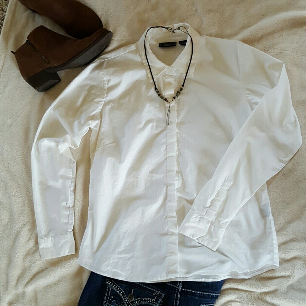 Long sleeve white button-up shirt