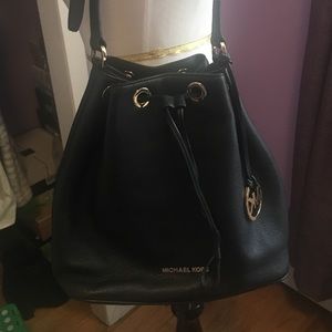 Michael Kors bucket bag , grained leather ,