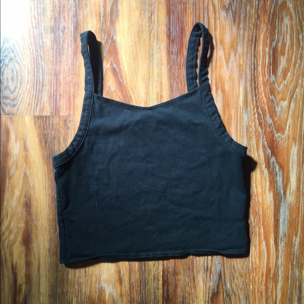 Aeropostale black crop top