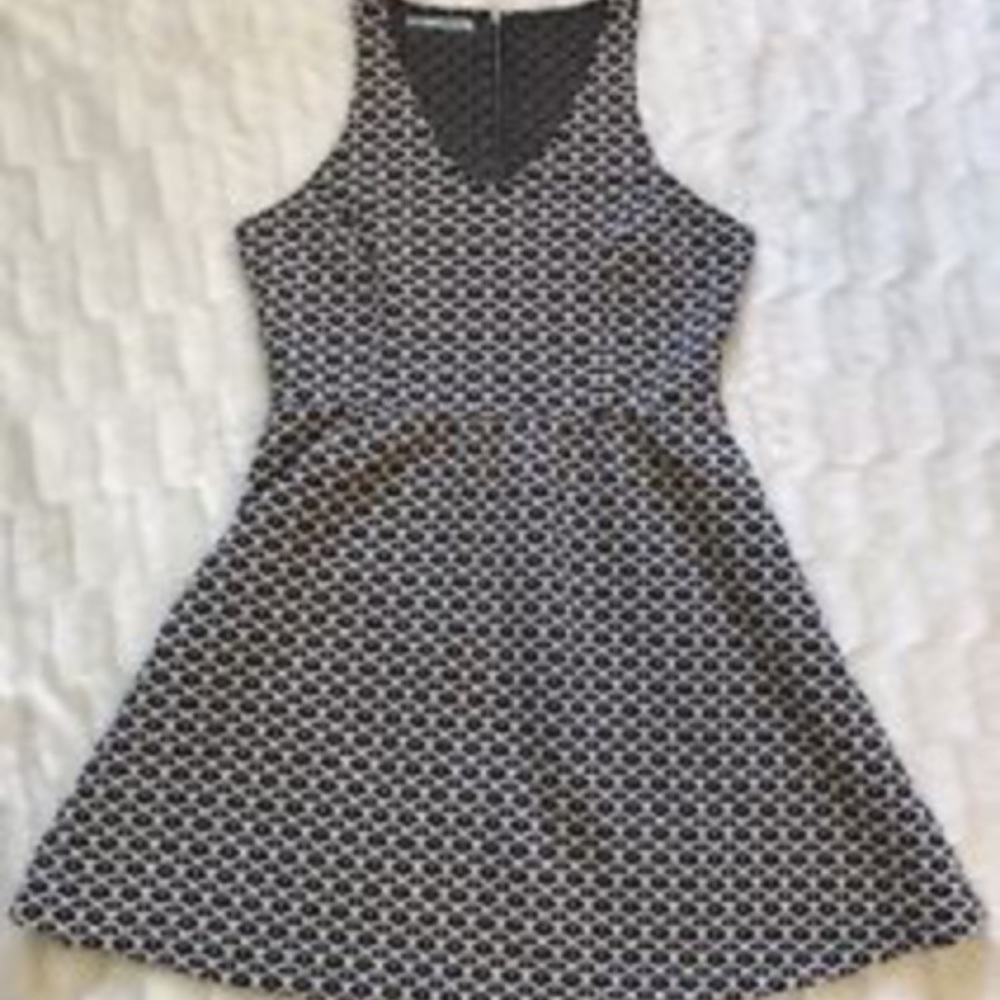 MAURICES SIZE 2 A LINE GEOMETRIC TEXTURED DRESS