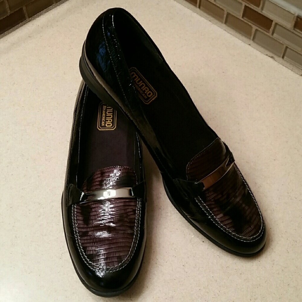 Black Patent Munro American Brook Flats