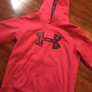 ***Under Armour hoodie