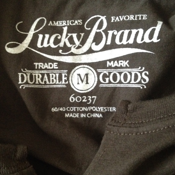 Beautiful top by lucky brand - Picture 2 of 2