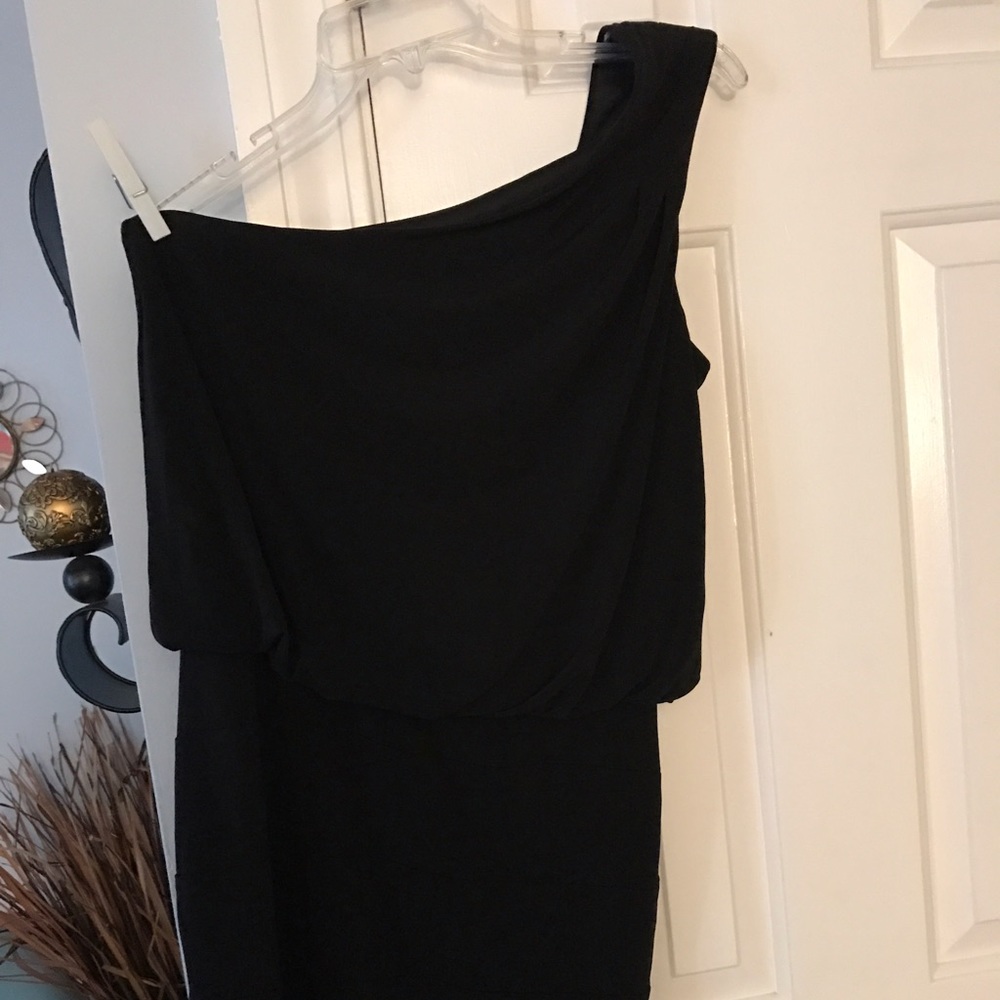 One shoulder dress