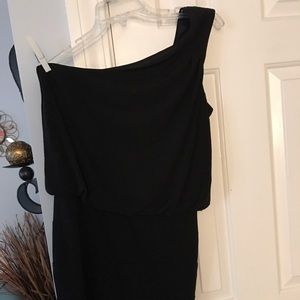 One shoulder dress