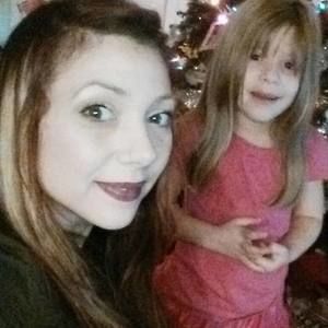 Meet your Posher, Nickii