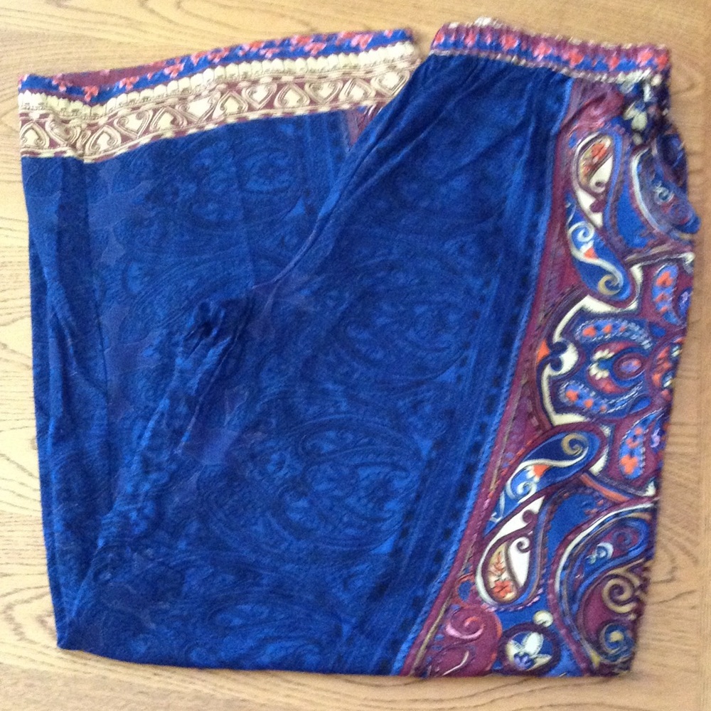 Emma G. Paisley Print Wide Leg Pants With Pockets!