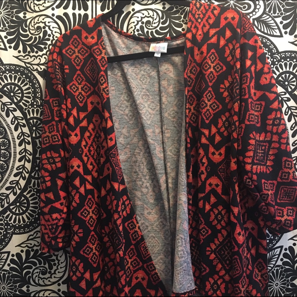 LuLaRoe Lindsay Kimono