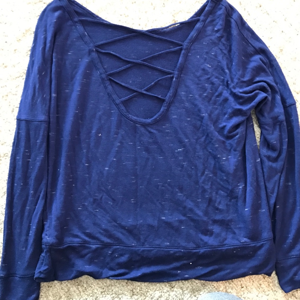 Back detail!! Cozy shirt