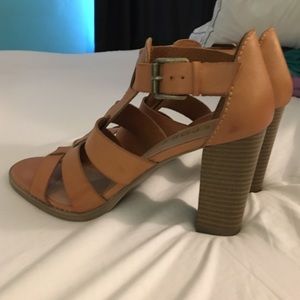 Tan Thick Heeled Sandals