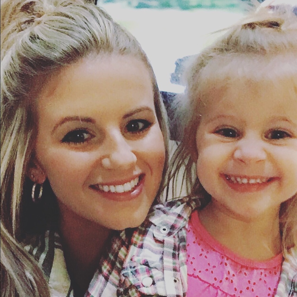 Meet your Posher ✌🏼