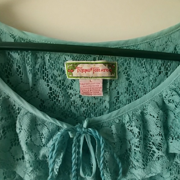 Flying Tomato lace and ruffle crop top 3/4 sleeve - Picture 2 of 4