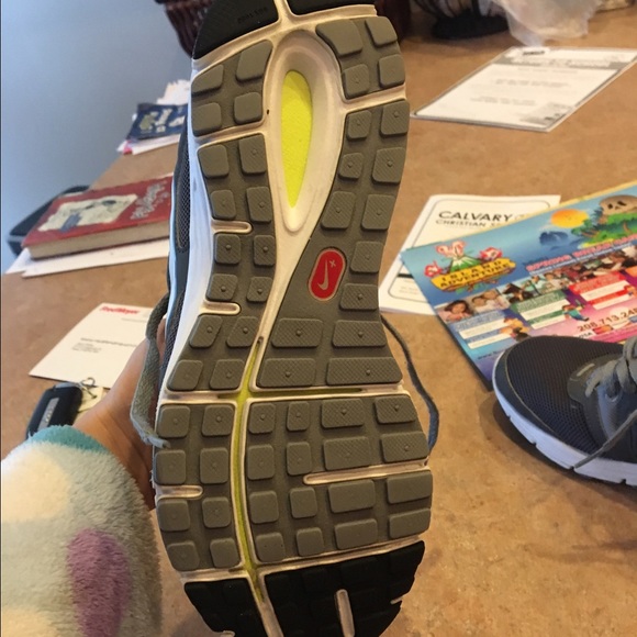 Nike Lunar Fly - Picture 2 of 4