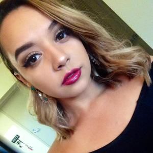 Meet your Posher, Paulina